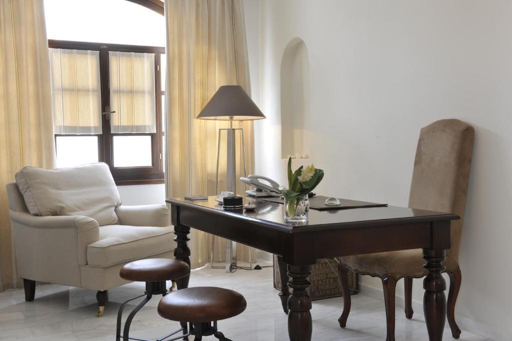 Aella Residence เนาซา ภายนอก รูปภาพ